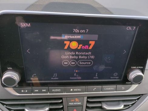 Used 2024 Nissan Altima 2.5 SR AWD/4WD image 13