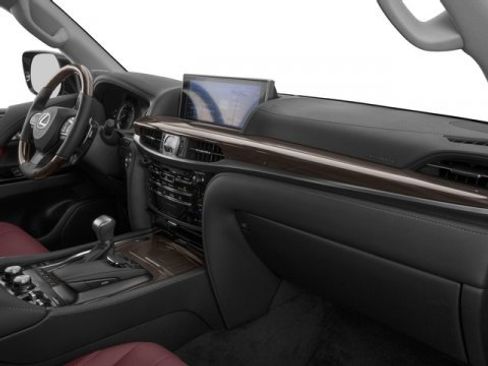 Used 2016 Lexus LX 570 4WD image 16