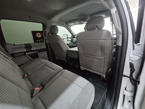 Used 2019 Ford F250 XLT w/ XLT Value Package image 18