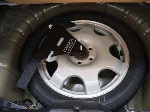 Used 2014 Ford Mustang GT Premium RWD image 26