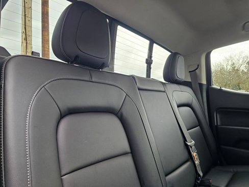 Used 2022 Chevrolet Colorado ZR2 AWD/4WD image 12