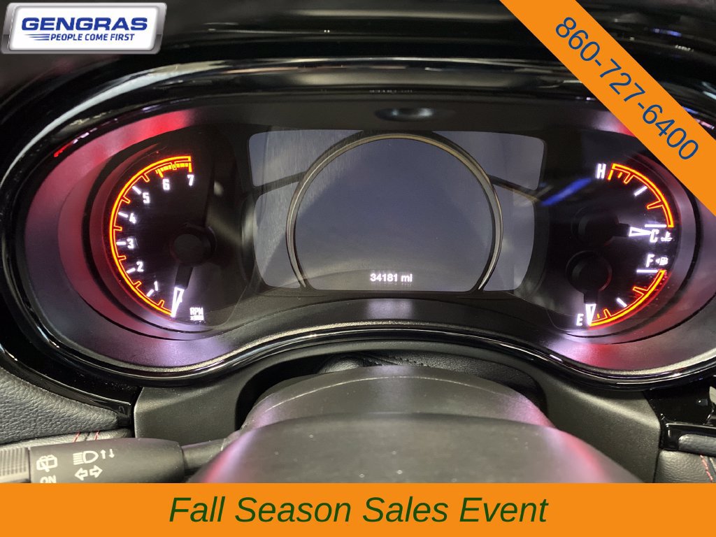 Used 2022 Dodge Durango R/T w/ Blacktop Package AWD/4WD image 22