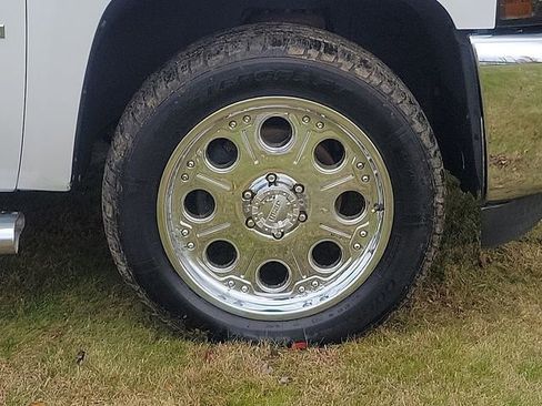 Used 2009 Chevrolet Silverado 1500 LT w/ All Star Package image 11