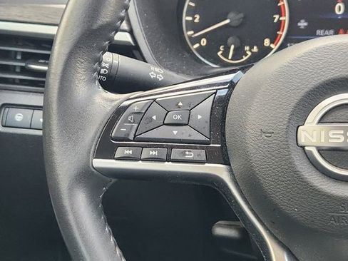Used 2024 Nissan Altima 2.5 SV w/ SV Premium Package FWD image 28
