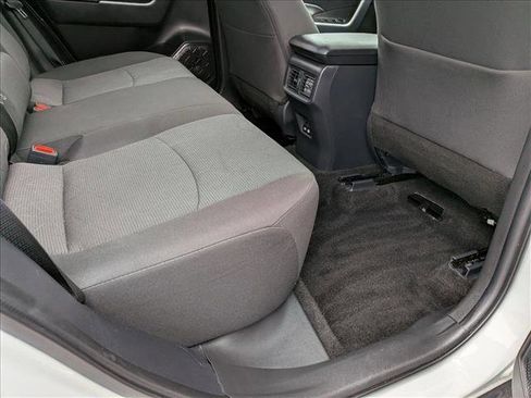 Used 2025 Toyota RAV4 XLE image 17