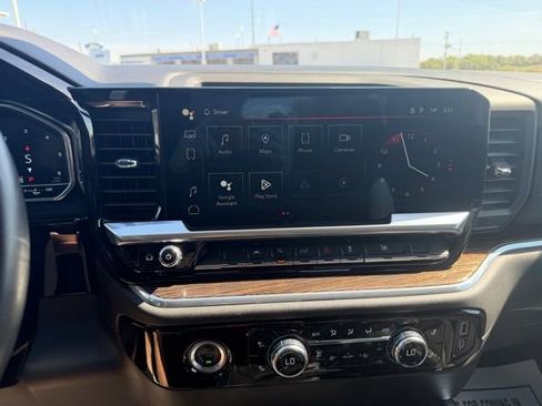Used 2023 GMC Sierra 1500 Elevation AWD/4WD image 29