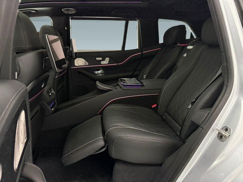 New 2026 Mercedes-Benz Maybach GLS 600 4MATIC image 12
