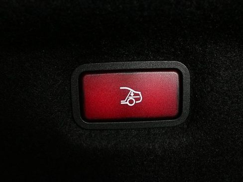 Used 2025 Mercedes-Benz SL 55 AMG 4MATIC image 24