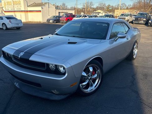 Used 2009 Dodge Challenger SRT8 w/ SRT Option Group II image 1
