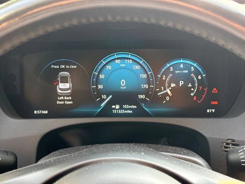 Used 2017 Jaguar F-PACE Prestige AWD/4WD image 16