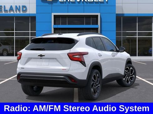 New 2026 Chevrolet Trax RS FWD image 5