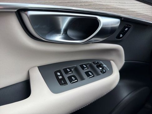 New 2026 Volvo XC90 B6 Ultra w/ Protection Package Premier image 22