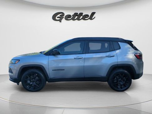 Used 2023 Jeep Compass Altitude image 7