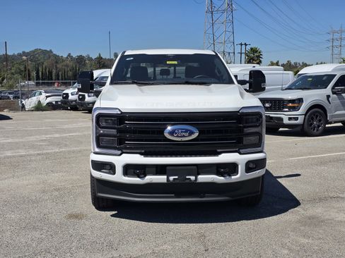 New 2026 Ford F250 Platinum AWD/4WD image 2