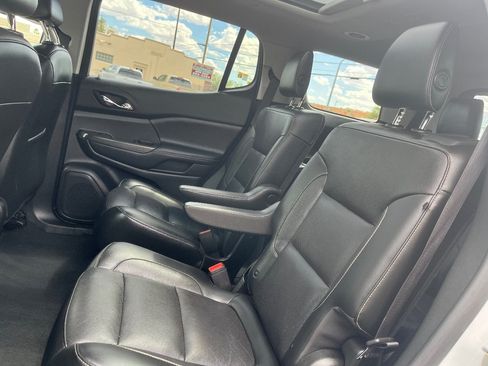 Used 2019 GMC Acadia SLT FWD image 31