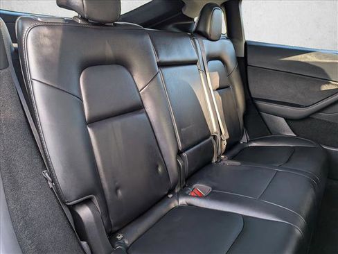 Used 2024 Tesla Model Y Long Range image 20