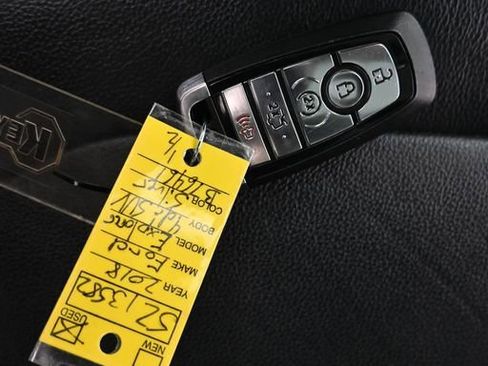 Used 2018 Ford Explorer XLT w/ Equipment Group 202A AWD/4WD image 24