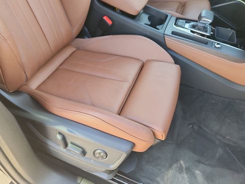 Used 2023 Audi Q5 e Premium Plus w/ Premium Plus Package image 17