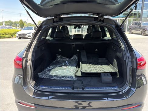 Used 2026 Mercedes-Benz GLC 43 AMG 4MATIC image 34