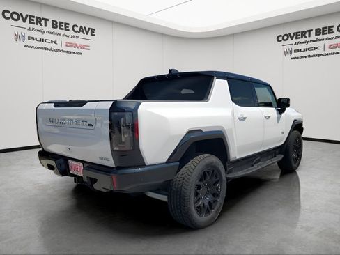 New 2026 GMC Hummer EV 4x4 Crew Cab image 9