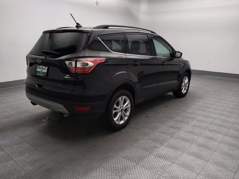 Used 2018 Ford Escape SE w/ Ford Safe & Smart Package AWD/4WD image 10