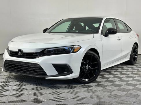 Used 2023 Honda Civic Sport image 32