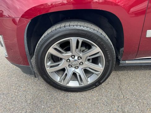 Used 2018 Cadillac Escalade Premium Luxury image 9