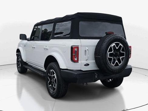 Used 2022 Ford Bronco Outer Banks AWD/4WD image 6