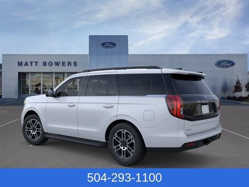 New 2026 Ford Expedition Active RWD image 6