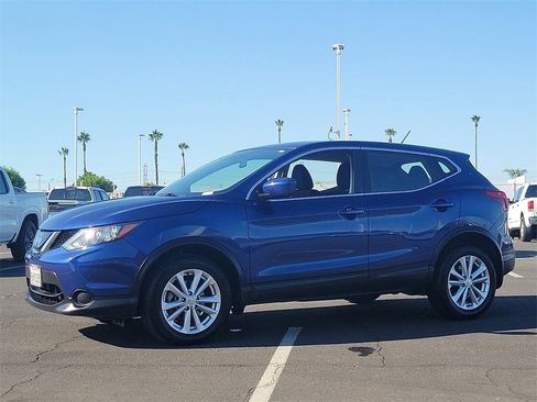 Used 2018 Nissan Rogue Sport S w/ S Appearance Package image 31