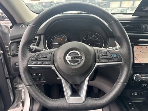 Used 2020 Nissan Rogue SL image 15