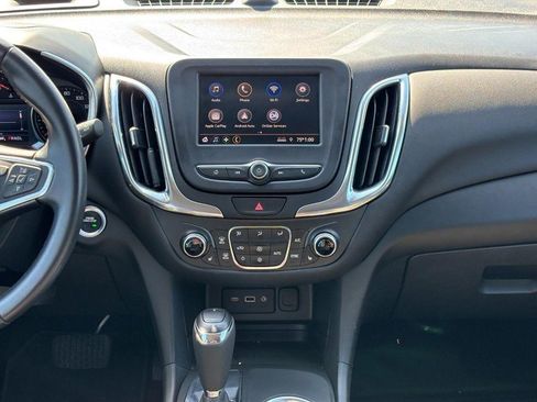 Used 2021 Chevrolet Equinox LT image 13