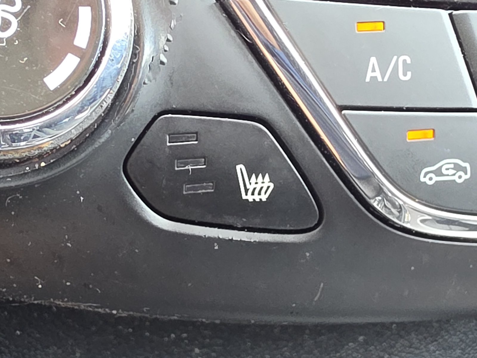 Used 2018 Chevrolet Cruze LT w/ Convenience Package FWD image 27