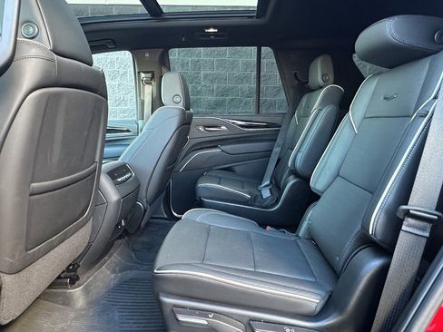 Certified 2024 Cadillac Escalade Sport w/ LPO, ONYX Package image 6