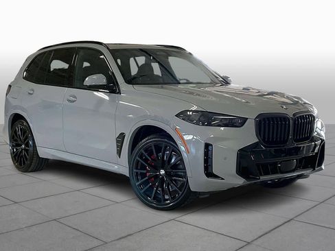 New 2026 BMW X5 sDrive40i image 2