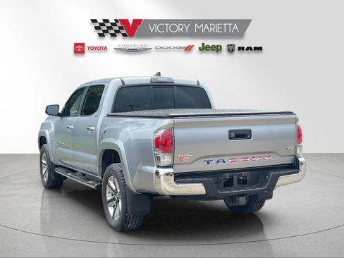 Used 2016 Toyota Tacoma Limited w/ Towing Package AWD/4WD image 2