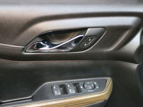 Used 2019 GMC Acadia SLE w/ LPO, Floor Liner Package FWD image 20