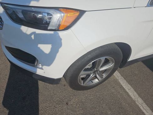 Used 2023 Ford Edge SEL AWD/4WD image 3