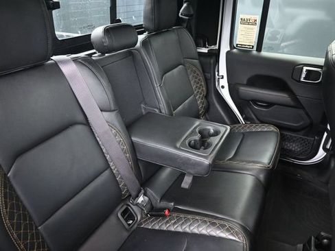 Used 2021 Jeep Gladiator Overland AWD/4WD image 46
