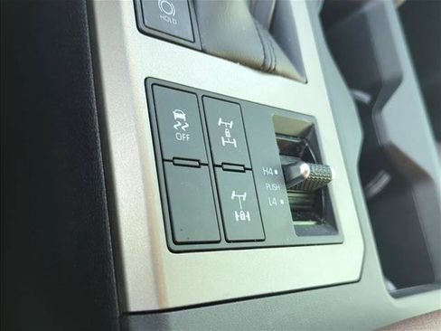 Certified 2025 Toyota Land Cruiser w/ Premium Package AWD/4WD image 23