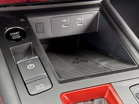New 2026 Nissan Kicks SR FWD image 7
