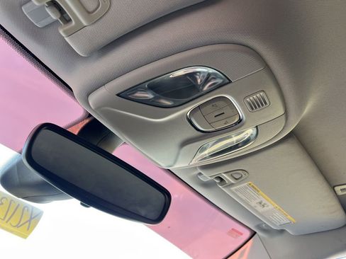 Used 2018 Jeep Compass Latitude w/ Safe & Security Group image 22