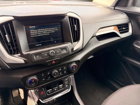 Used 2019 GMC Terrain SLE w/ Driver Convenience Package AWD/4WD image 11