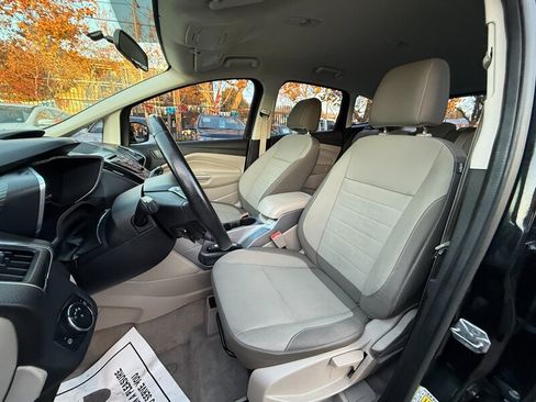 Used 2013 Ford C-MAX SE w/ Winter Pkg image 12