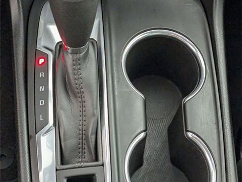 Used 2020 Chevrolet Equinox LT image 22