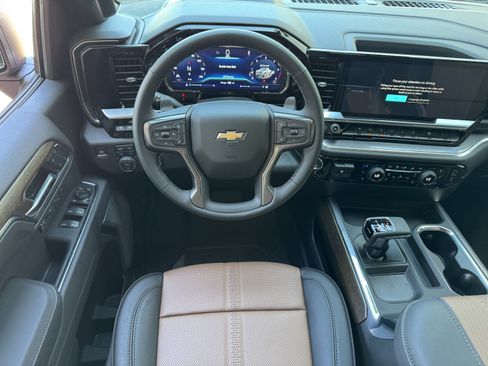 New 2025 Chevrolet Silverado 1500 High Country w/ High Country Premium Package image 18