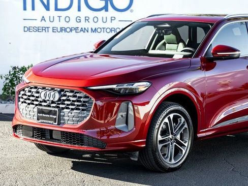 New 2025 Audi Q5 Premium Plus image 2