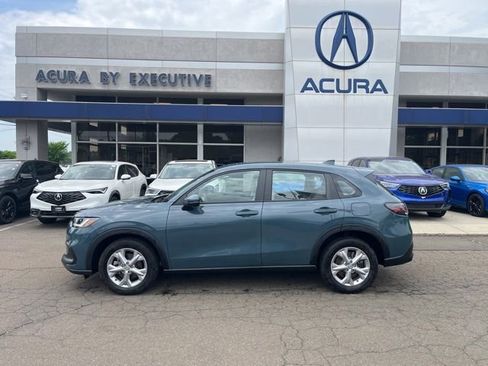 Used 2024 Honda HR-V LX image 1