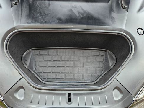 Used 2023 Tesla Model S AWD image 25