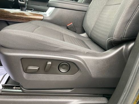 Used 2023 GMC Sierra 1500 Elevation w/ X31 Off-Road Package image 9